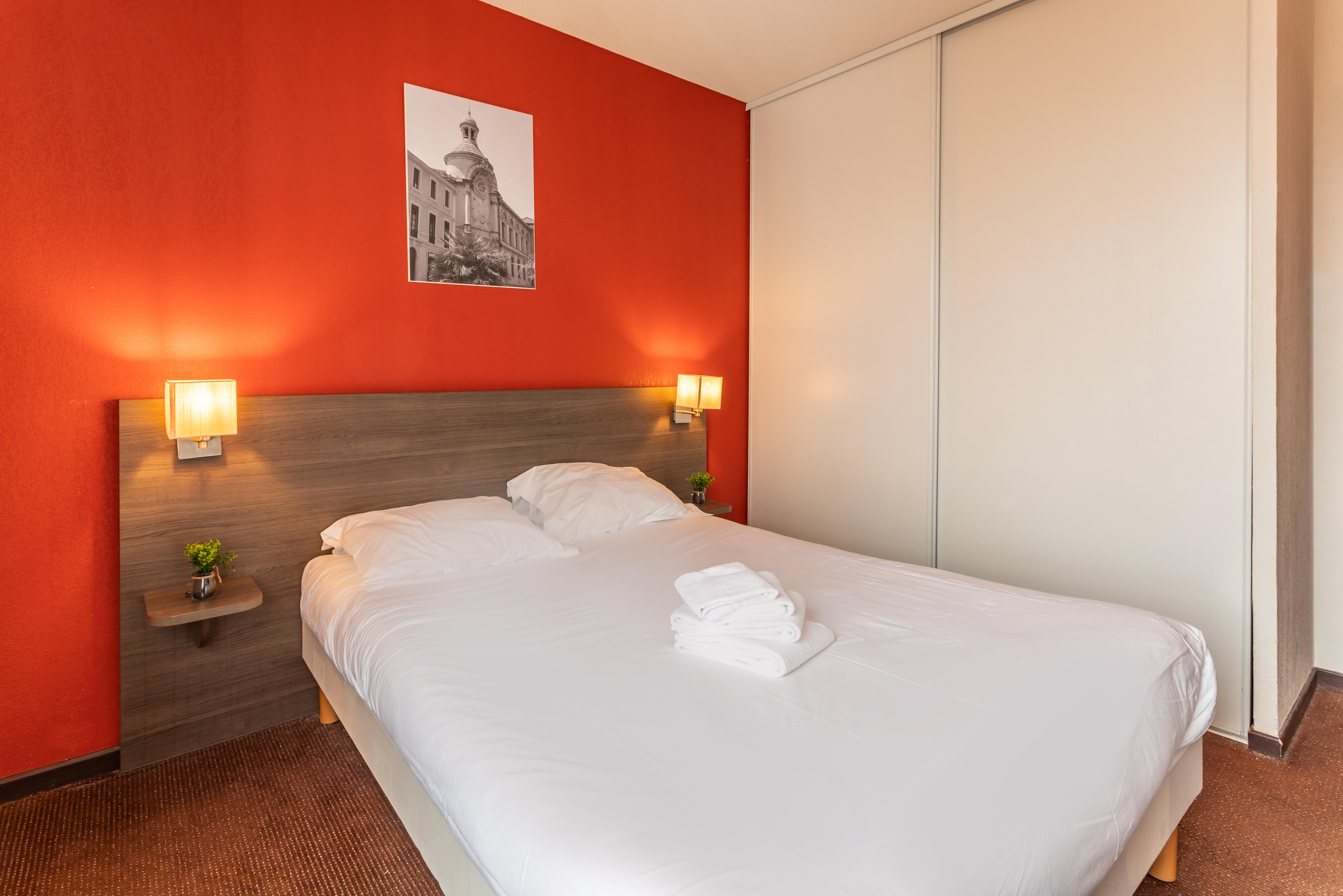 Comfort Aparthotel Nimes Centre Exteriér fotografie