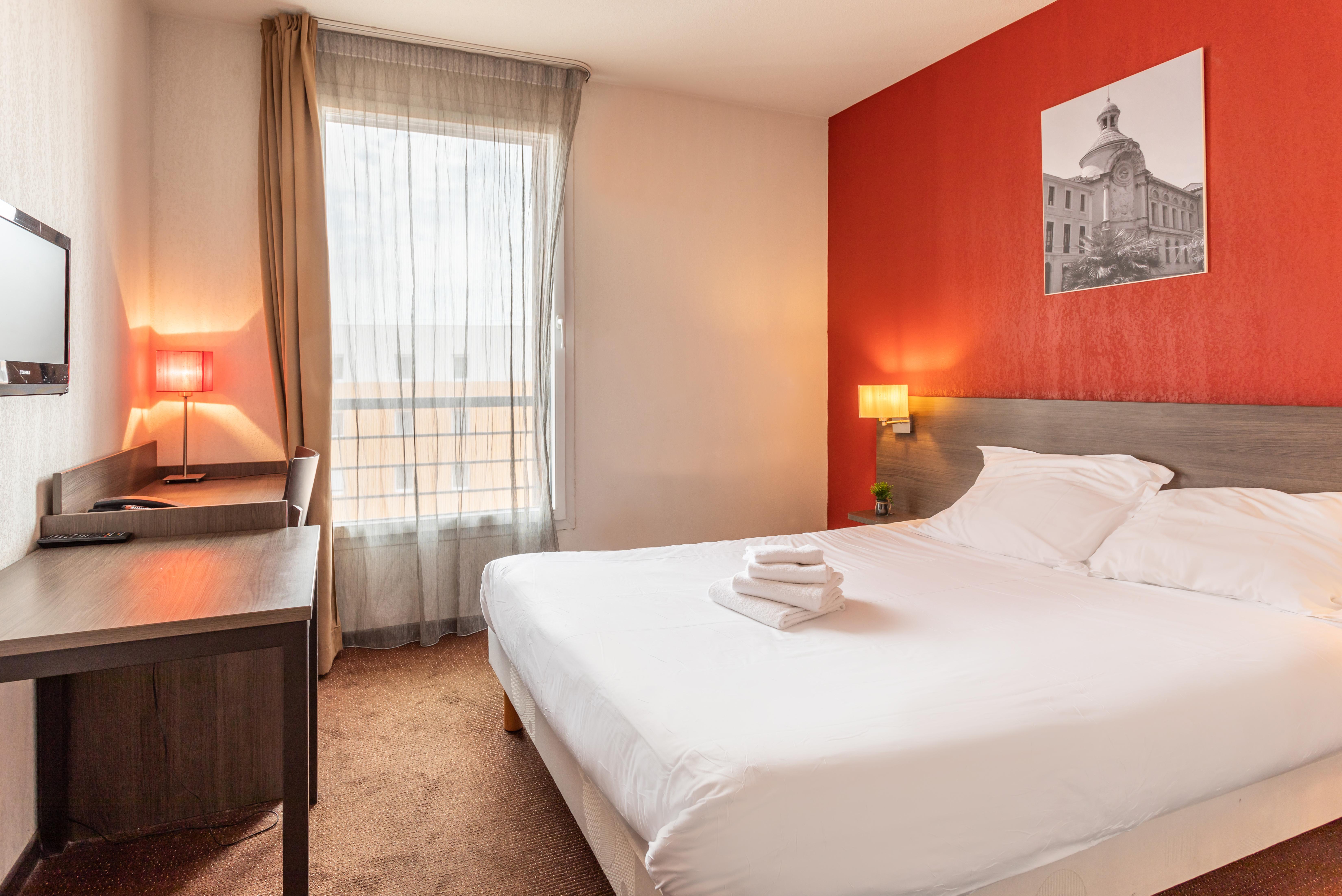 Comfort Aparthotel Nimes Centre Exteriér fotografie