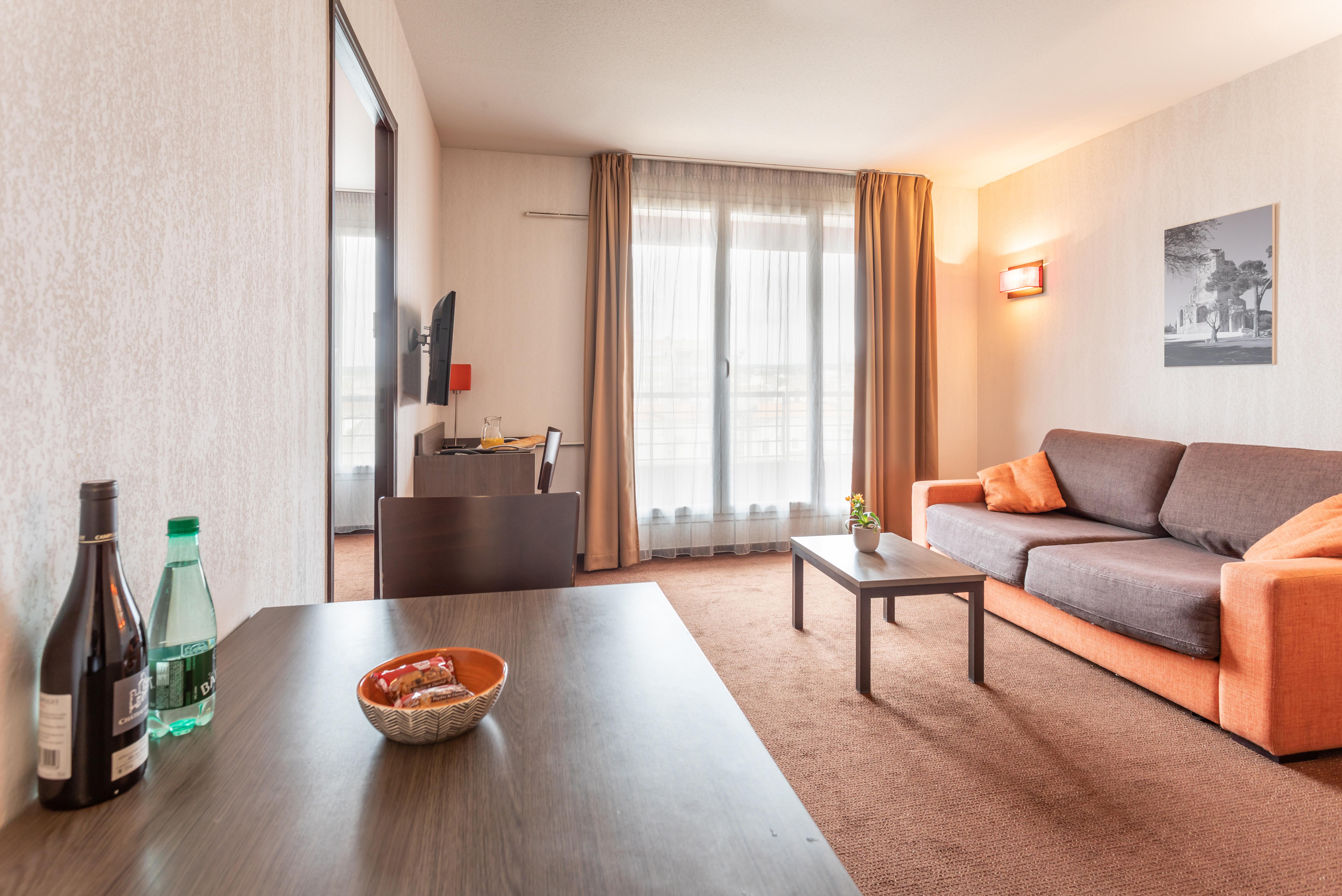 Comfort Aparthotel Nimes Centre Exteriér fotografie