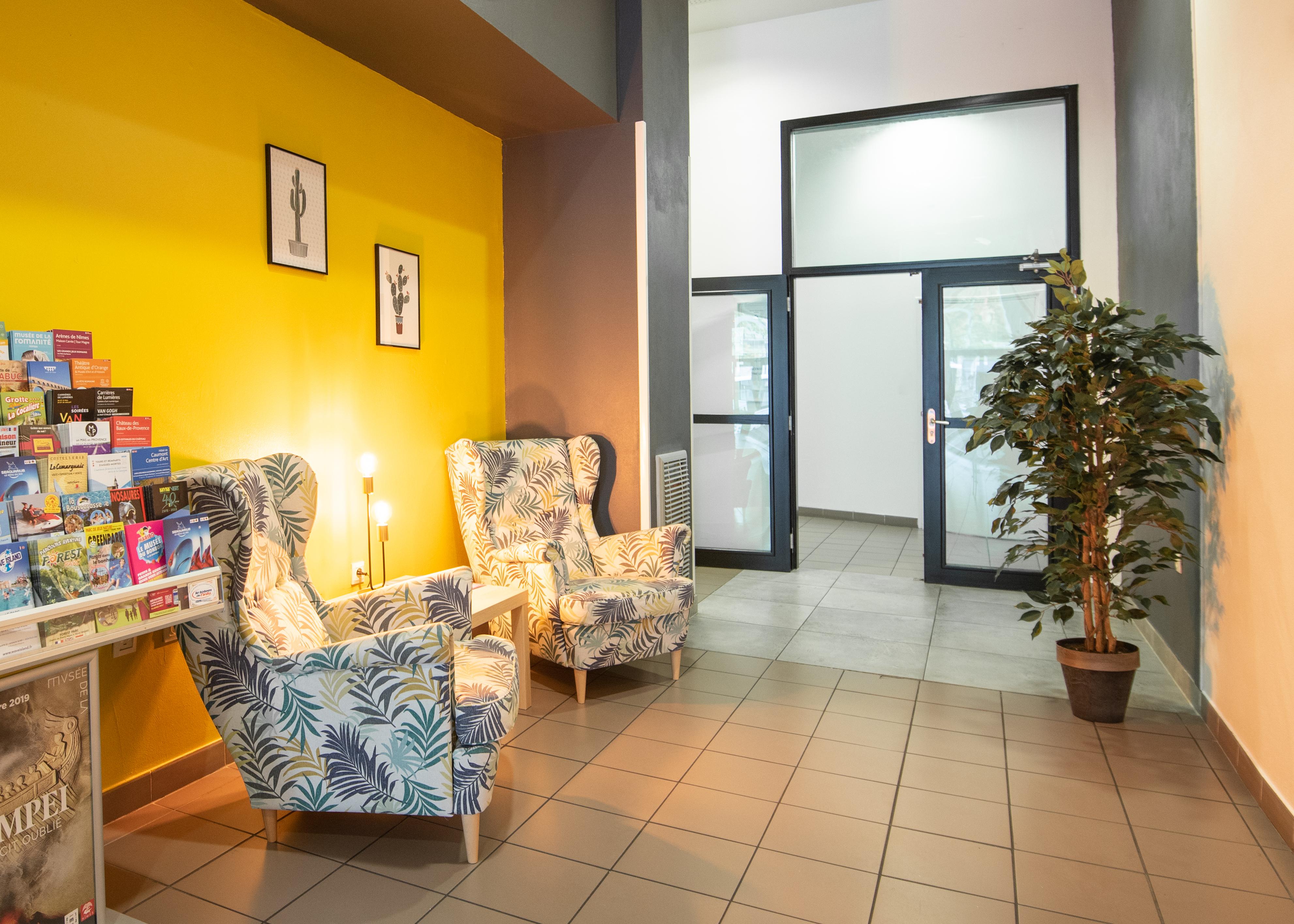 Comfort Aparthotel Nimes Centre Exteriér fotografie