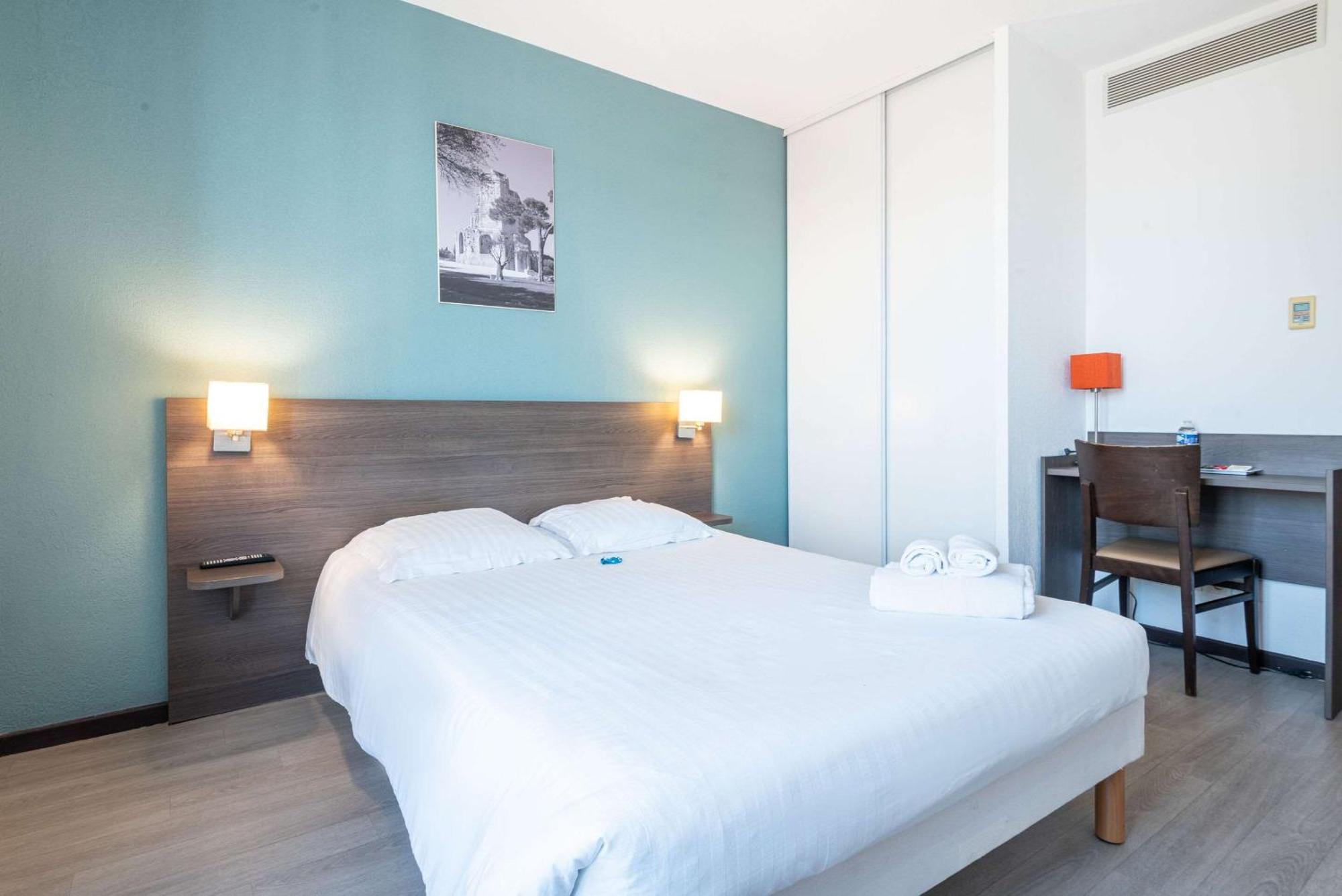 Comfort Aparthotel Nimes Centre Exteriér fotografie