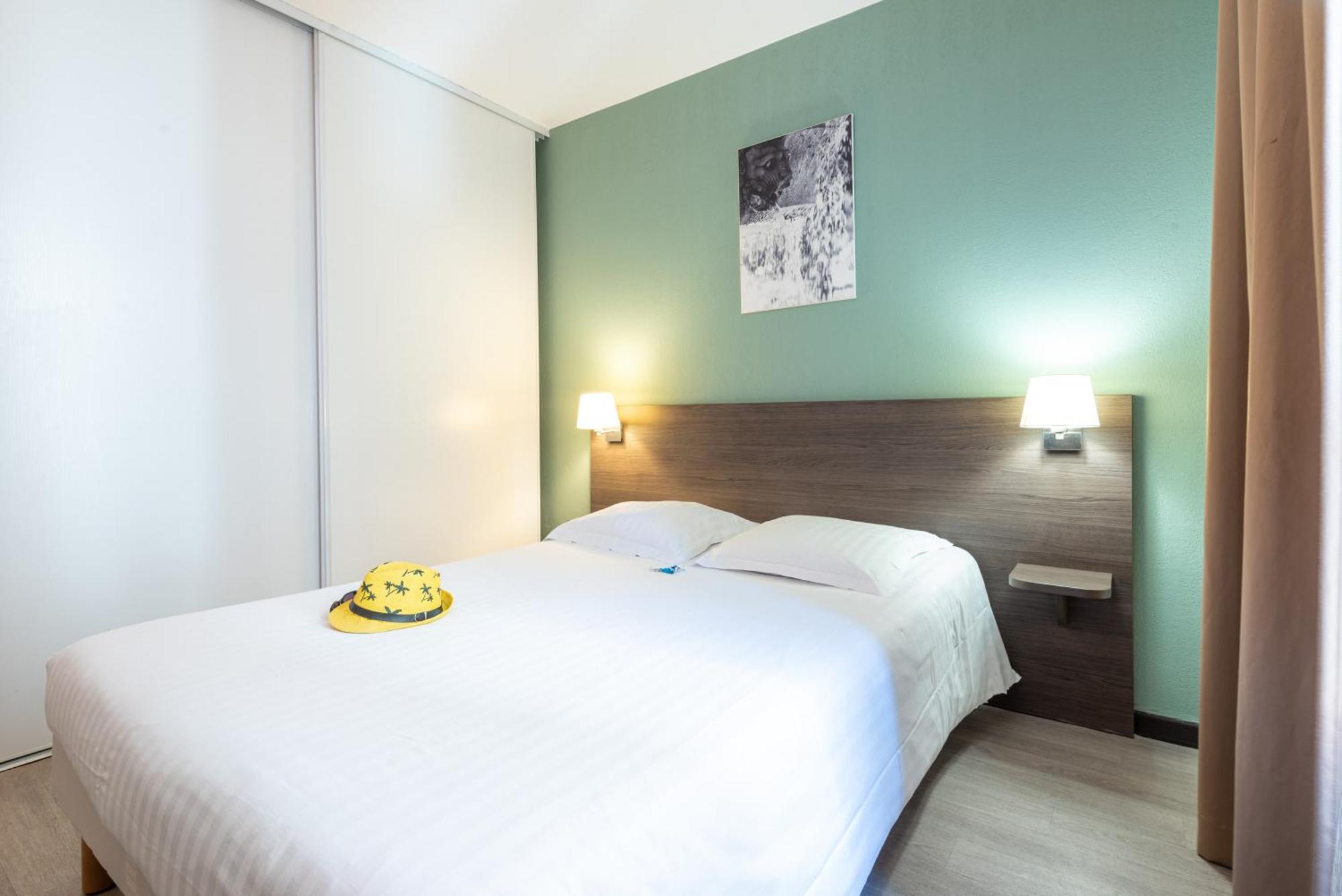 Comfort Aparthotel Nimes Centre Exteriér fotografie
