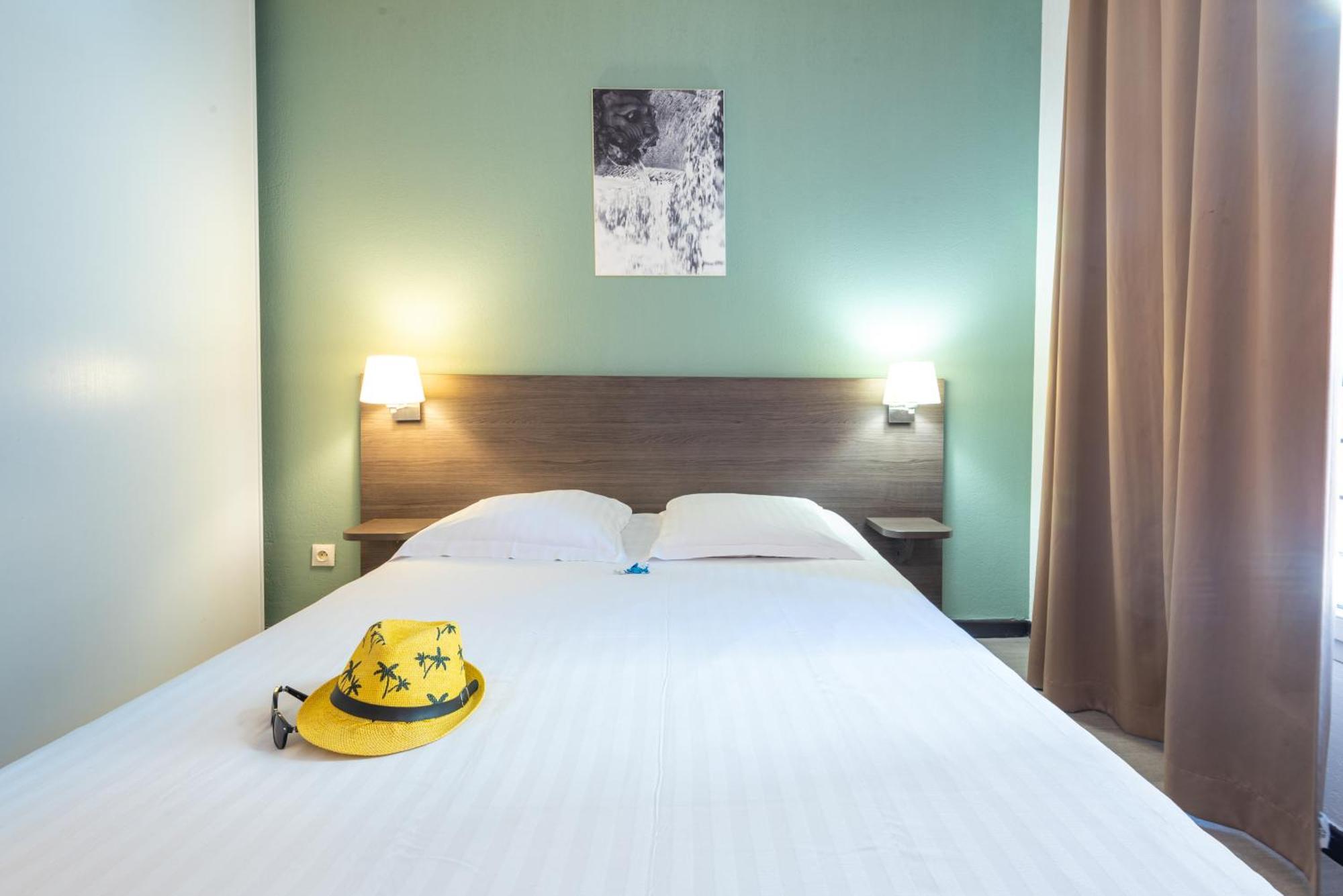 Comfort Aparthotel Nimes Centre Exteriér fotografie