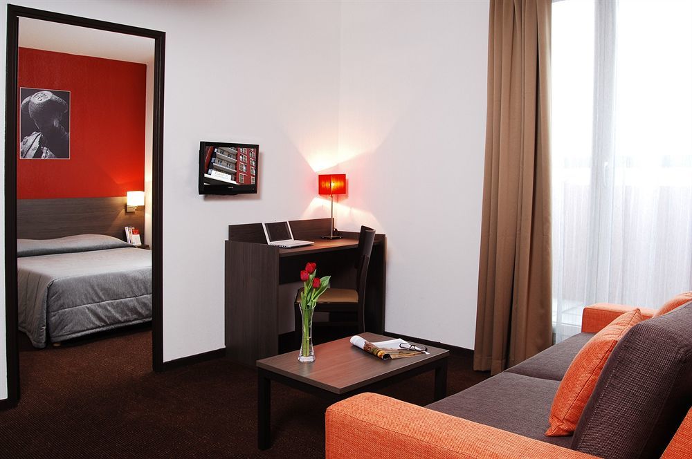 Comfort Aparthotel Nimes Centre Pokoj fotografie